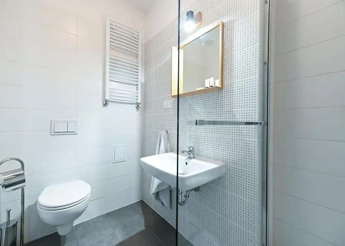 A&j Mostowa Old Town * Познань