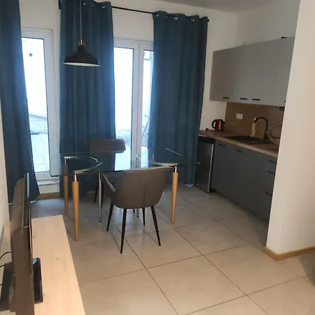 A&j Mostowa Old Town Апартаменты *